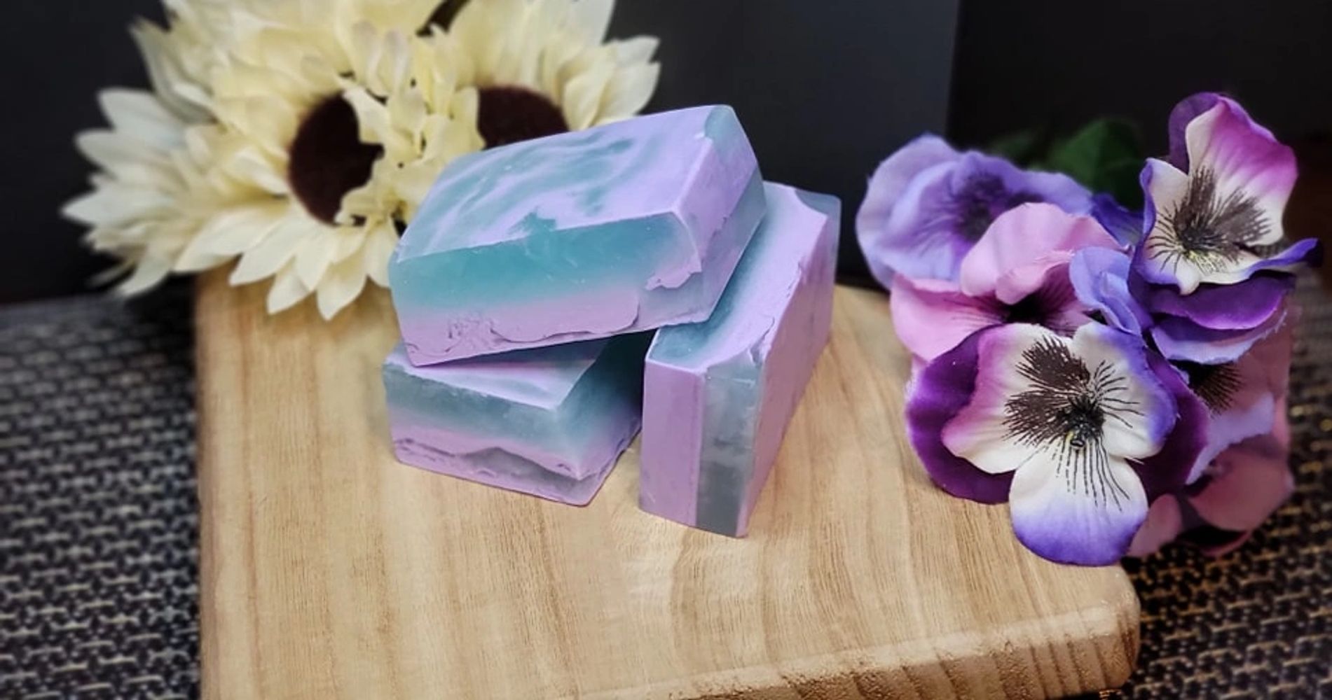 Krafty Oasis LLC Handmade Soap, Wax Melts, Handmade Candles